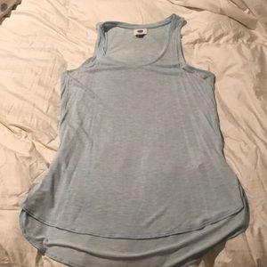 Light blue tulip hem, hi low tank